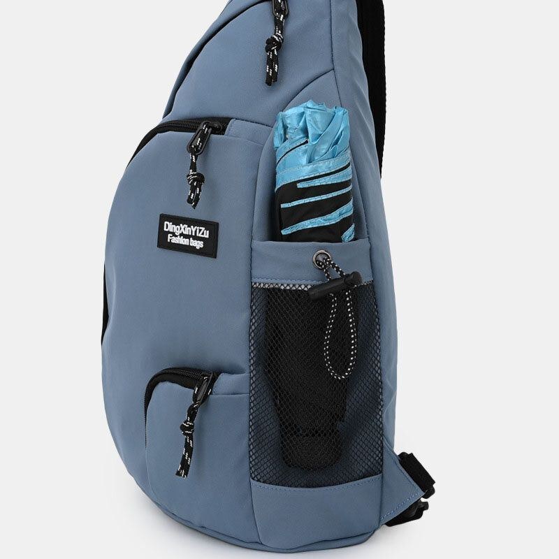 Herr Nylon Hörlurshål Vattentät Bröstväskor Med Stor Kapacitet Axelväska Crossbody-väskor Med Ornament