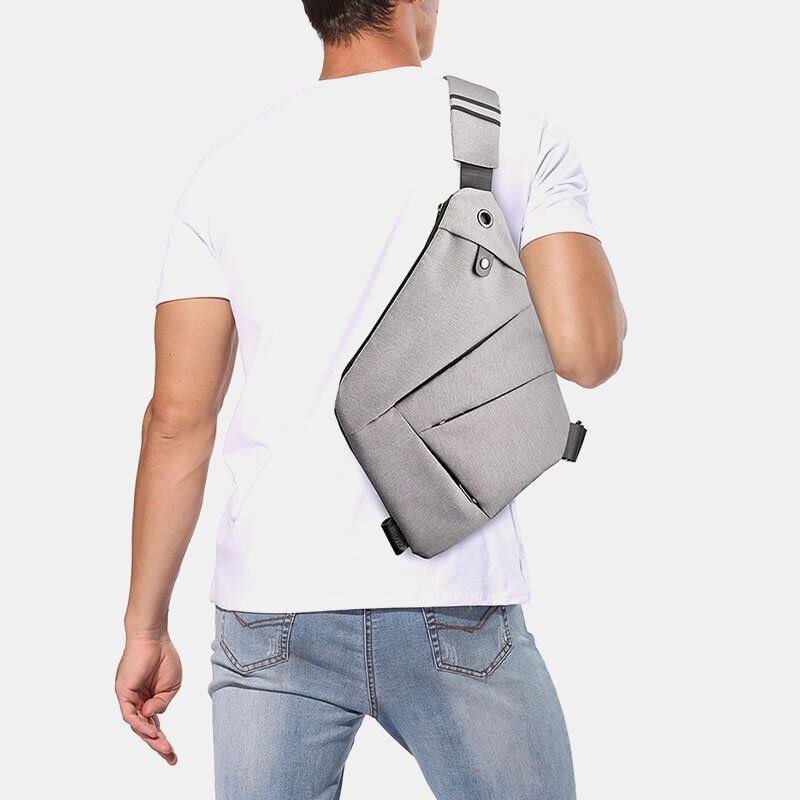 Herr Polyester Vattentät Bröstväska Med Flera Fickor Multifunktion Hörlurar Hål Design Crossbody Bag Sling Bag