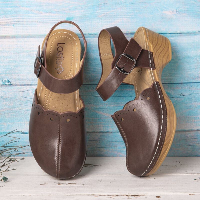 Dam Hollow Closed Toe Enfärgad Spänne Clogs Sandaler