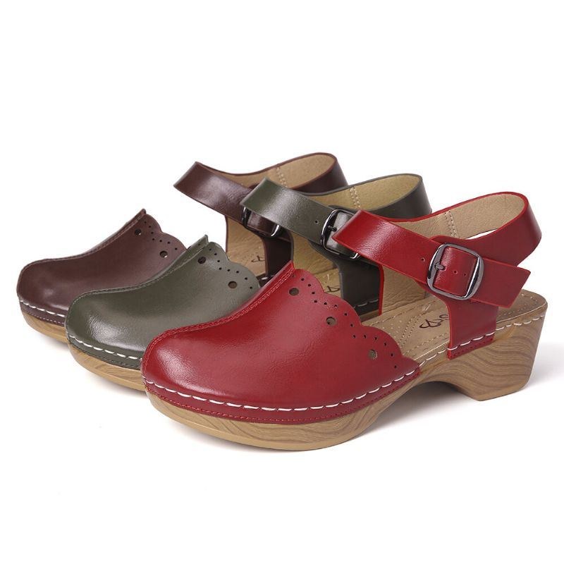 Dam Hollow Closed Toe Enfärgad Spänne Clogs Sandaler