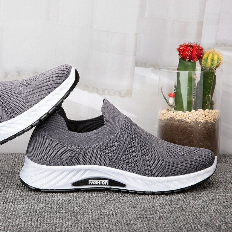 Herr Andas Tyg Mjuk Sula Slip On Pure Color Bekväma Sport Casual Walking Skor