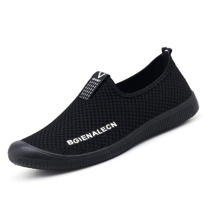 Herr Bekväma Mjukt Andas Mesh Tyg Slip On Casual Walking Sneakers