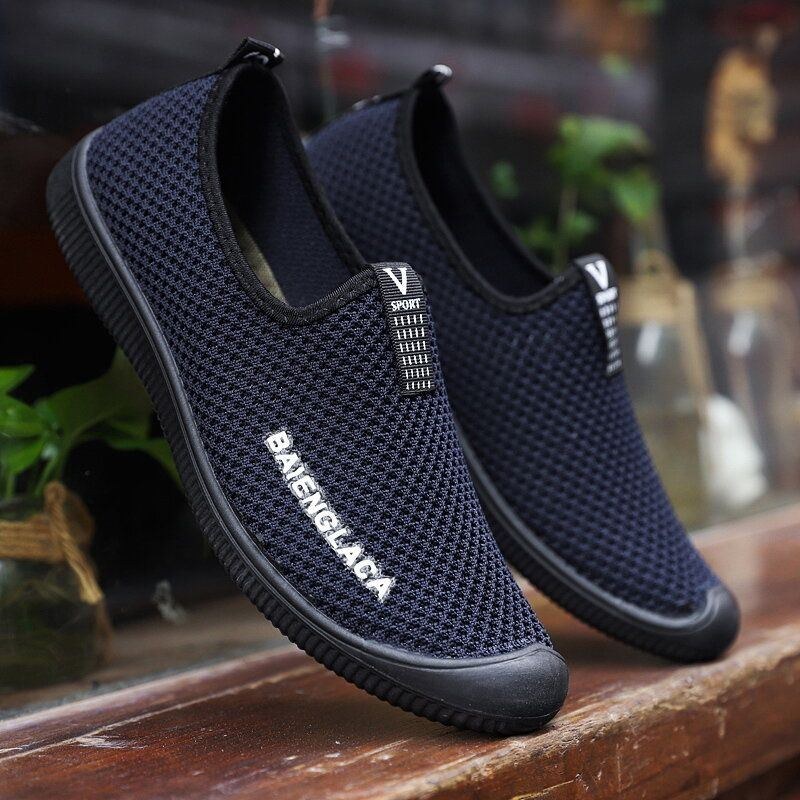 Herr Bekväma Mjukt Andas Mesh Tyg Slip On Casual Walking Sneakers