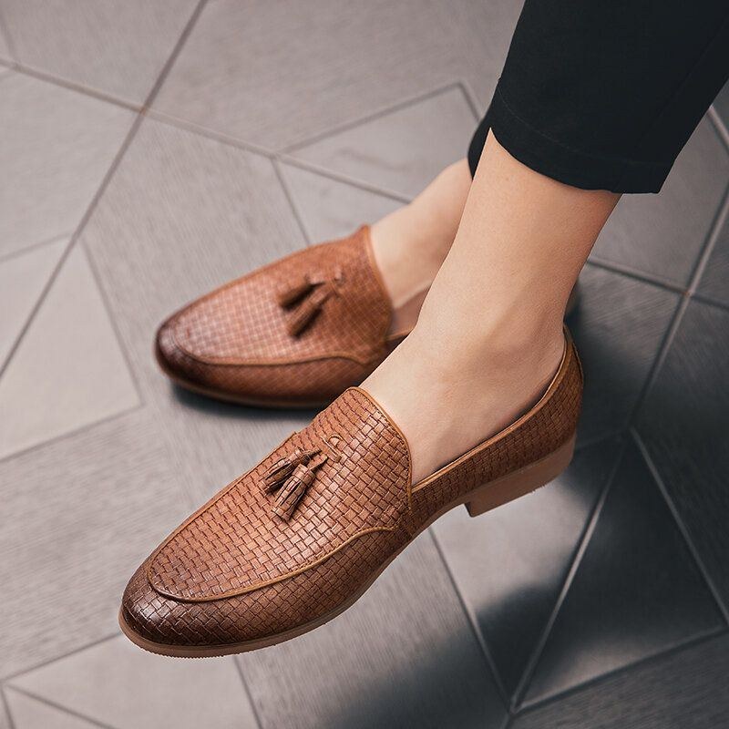 Män Vävd Detalj Tofsdekor Bekväma Slip On Business Casual Milda Skor