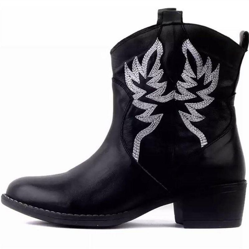 Dam Folkways Blommor Broderade Chunky Heel Slip-on Korta Cowboy Boots