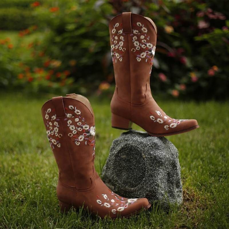 Dam Stor Storlek Retro Blommor Broderade Slip On Cowboy Boots