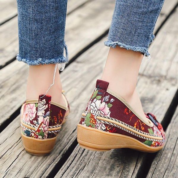 Broderi Flower Slip On Flat Loafers För Kvinnor