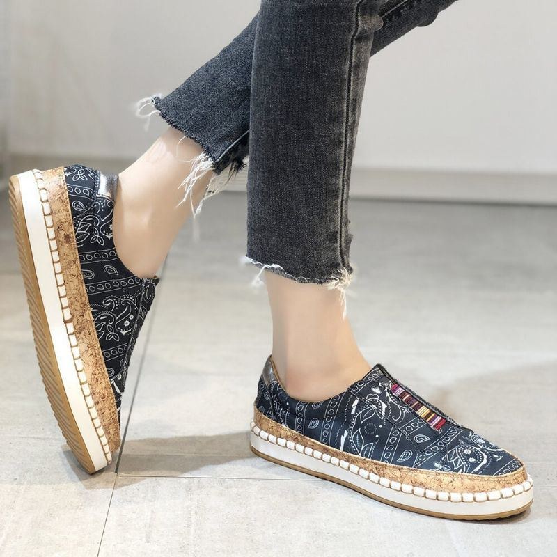 Dam Folkways Printing Comfy Slip On Casual Flat Shoes