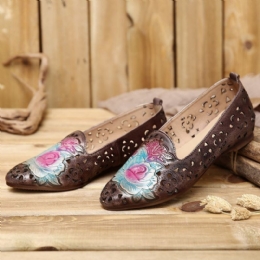 Retropräglad Delikat Pion Ihåliga Blommönster Äkta Läder Platt Elegant Loafer