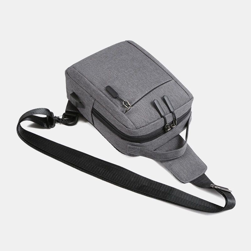 Herr Polyester Usb Laddning Stor Kapacitet Flerlager Business Crossbody Bag Bröstväska Sling Bag