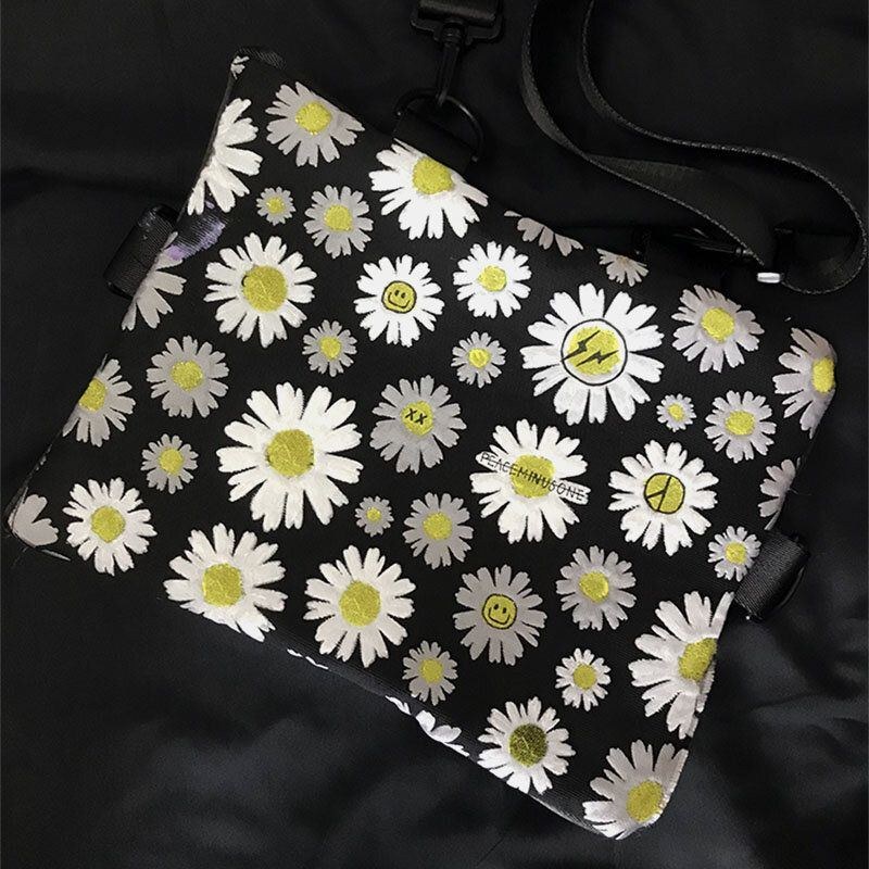 Dam Daisy Casual Flower Nylon Crossbody Bag Axelväska